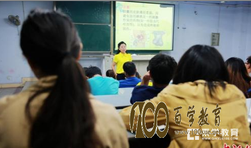 又是一年开学季,大学的你,上课喜欢坐在哪里?