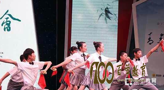 雅礼雨花中学1605班师生诗词表演怎么样呢?雅礼雨花《待到山花烂漫时》惊艳四座