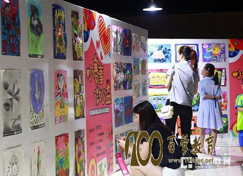 长沙“小赛事,微公益”爱心儿童画展义卖,让更多的自闭症孩子得到关爱