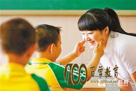 盲人学生应该如何安置?多一些温暖和理解!