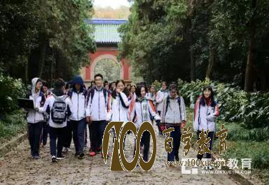 南外高二8班秋游灵谷寺游记,有哪些有趣的事情发生?